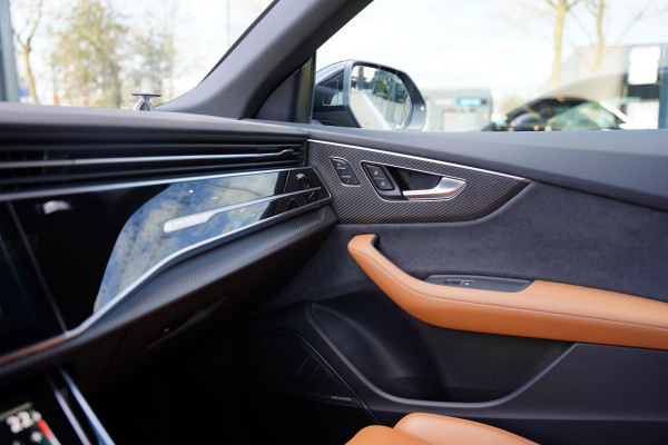 Audi RSQ8 4.0 TFSI Quattro Keramische Remmen / Leder Terracotta