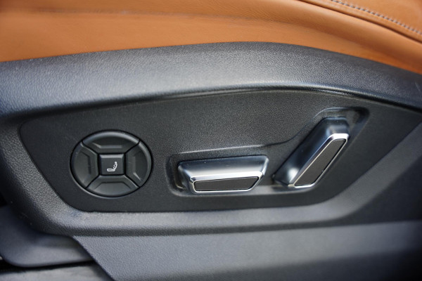 Audi RSQ8 4.0 TFSI Quattro Keramische Remmen / Leder Terracotta