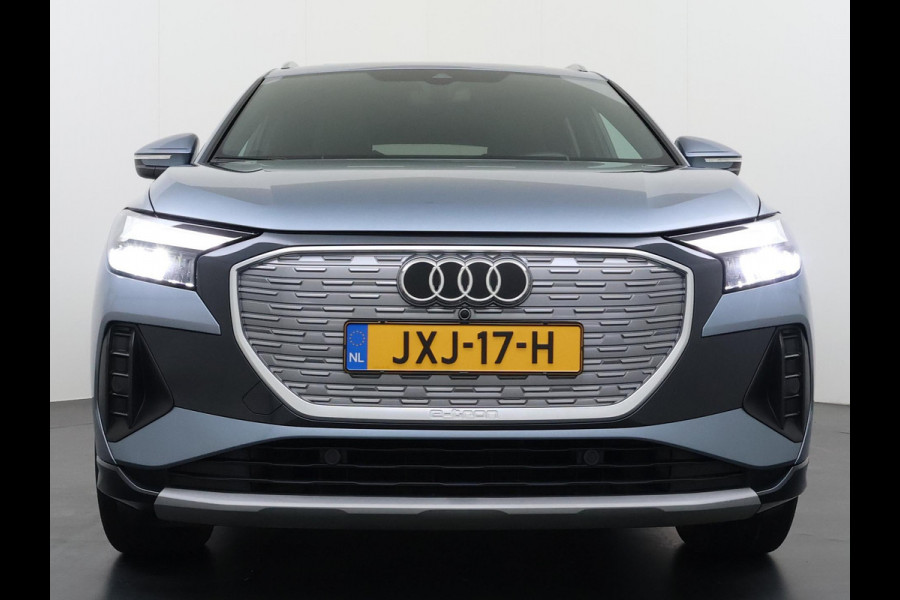 Audi Q4 e-tron 40 Launch edition Advanced Plus 77 kWh VAN € 33.900,- VOOR € 30.877,- UW LENTEVOORDEEL € 3.023,-! | SOH 92% | S-LINE INTERIEUR | PANORAMADAK | STOELVERWARMING | ELEKTRISCHE ACHTERKLEP | LUXE BEKLEDING | RIJKLAAR MET 12 MND BOVAG GARANTIE