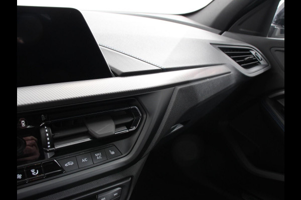 BMW 1-serie 118i M-Sport Automaat | Digitale Cockpit | Climate control | Stoel verwarming | LED | Sfeer verlichting | Lichtmetalen velgen | Navigatie | Apple carplay/ Android auto | Parkeersensoren