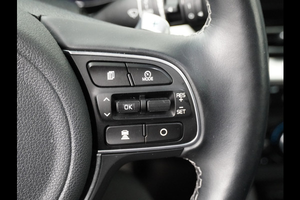 Kia Niro 1.6 GDi PHEV ExecutiveLine Airco - Apple Carplay/Android Auto - Cruise Control Adaptief - Glazen Schuifkantel Dak - Stuur/Stoel Verwarming - Stoel Verkoeling - Virena Zekerheidspakket € 895,-