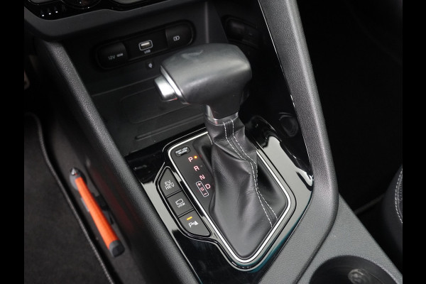 Kia Niro 1.6 GDi PHEV ExecutiveLine Airco - Apple Carplay/Android Auto - Cruise Control Adaptief - Glazen Schuifkantel Dak - Stuur/Stoel Verwarming - Stoel Verkoeling - Virena Zekerheidspakket € 895,-