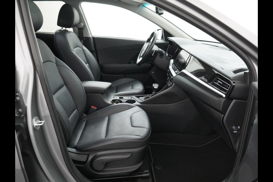 Kia Niro 1.6 GDi PHEV ExecutiveLine Airco - Apple Carplay/Android Auto - Cruise Control Adaptief - Glazen Schuifkantel Dak - Stuur/Stoel Verwarming - Stoel Verkoeling - Virena Zekerheidspakket € 895,-