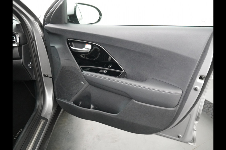 Kia Niro 1.6 GDi PHEV ExecutiveLine Airco - Apple Carplay/Android Auto - Cruise Control Adaptief - Glazen Schuifkantel Dak - Stuur/Stoel Verwarming - Stoel Verkoeling - Virena Zekerheidspakket € 895,-