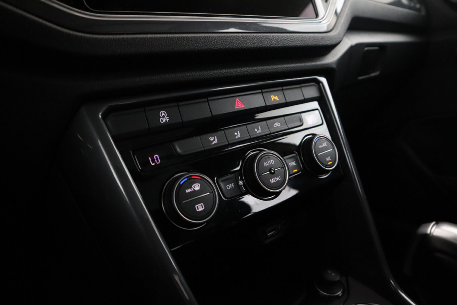 Volkswagen T-Roc 1.5 TSI Sport Business R Automaat, R-line, Virtual, Panorama,