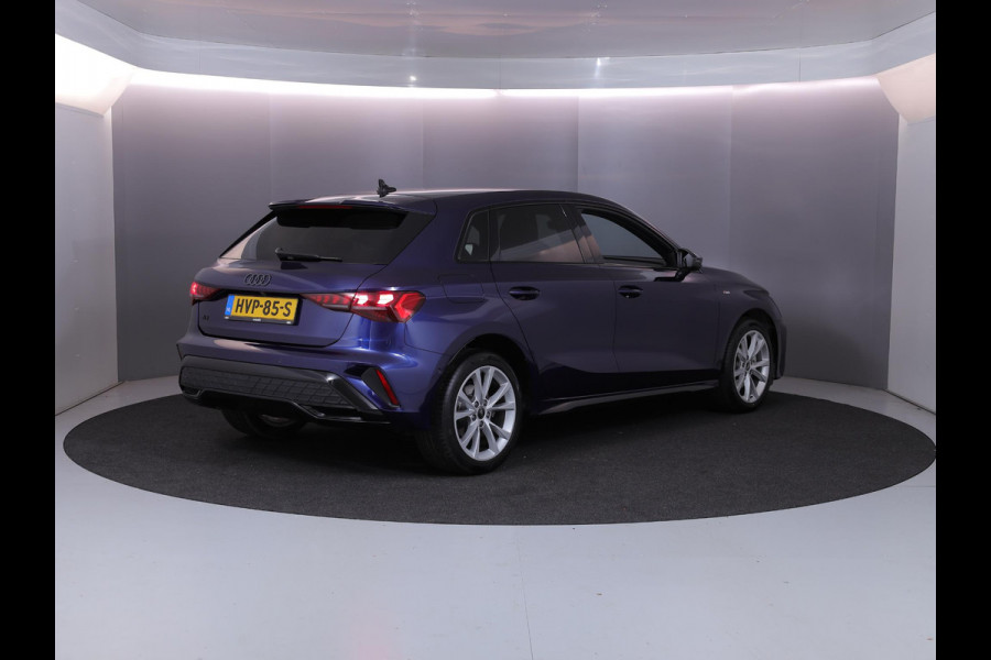 Audi A3 Sportback 40 TFSI e S edition 204 pk S-tronic | Verlengde garantie | Navigatie | Parkeersensoren (Park assist) | Achteruitrijcamera | Stoelverwarming | S-Line |