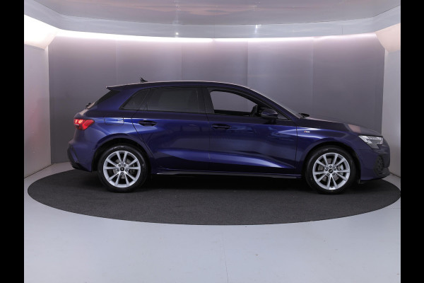 Audi A3 Sportback 40 TFSI e S edition 204 pk S-tronic | Verlengde garantie | Navigatie | Parkeersensoren (Park assist) | Achteruitrijcamera | Stoelverwarming | S-Line |