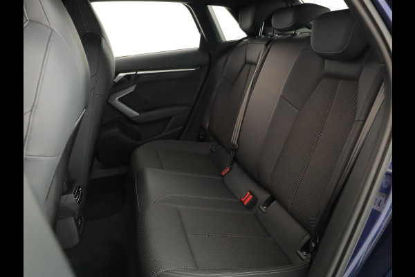 Audi A3 Sportback 40 TFSI e S edition 204 pk S-tronic | Verlengde garantie | Navigatie | Parkeersensoren (Park assist) | Achteruitrijcamera | Stoelverwarming | S-Line |