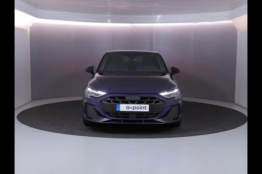 Audi A3 Sportback 40 TFSI e S edition 204 pk S-tronic | Verlengde garantie | Navigatie | Parkeersensoren (Park assist) | Achteruitrijcamera | Stoelverwarming | S-Line |