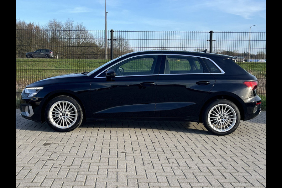 Audi A3 Sportback 30 TFSI Advanced edition | PDC | Carplay | Navi | Cruise Control |