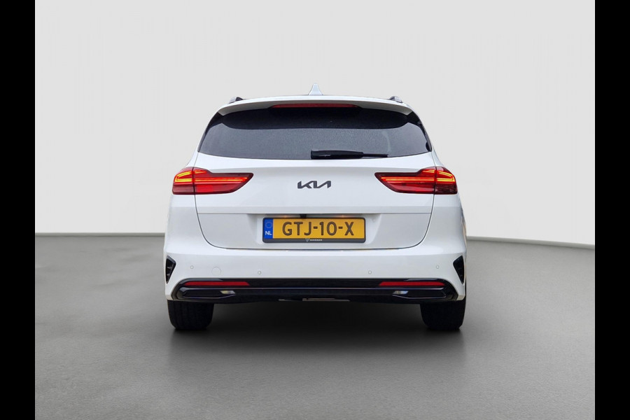 Kia Ceed Sportswagon 1.5 T-GDi GT-PlusLine Automaat | Trekhaak | Hulpveren | Stoelverwarming | JBL |