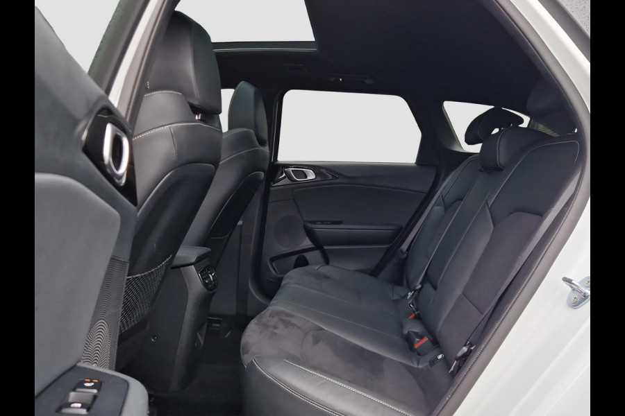 Kia Ceed Sportswagon 1.5 T-GDi GT-PlusLine Automaat | Trekhaak | Hulpveren | Stoelverwarming | JBL |
