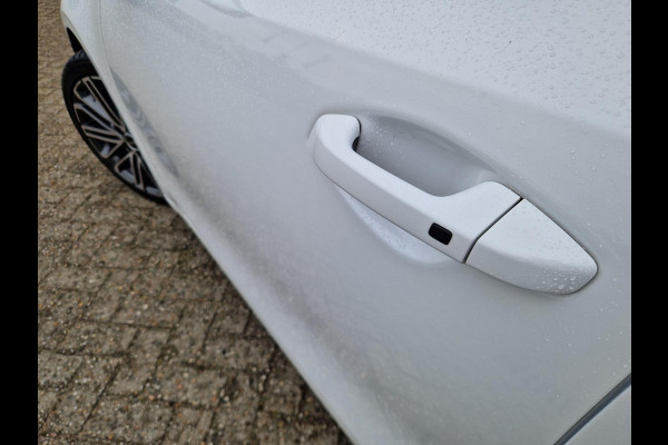 Kia Ceed Sportswagon 1.5 T-GDi GT-PlusLine Automaat | Trekhaak | Hulpveren | Stoelverwarming | JBL |