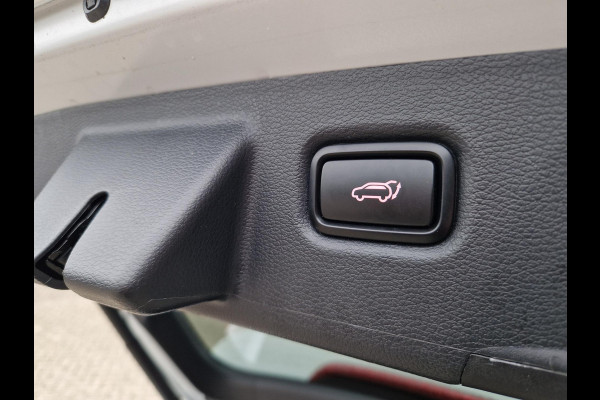 Kia Ceed Sportswagon 1.5 T-GDi GT-PlusLine Automaat | Trekhaak | Hulpveren | Stoelverwarming | JBL |