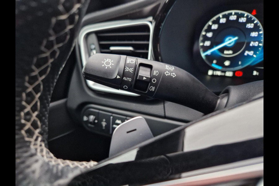 Kia Ceed Sportswagon 1.5 T-GDi GT-PlusLine Automaat | Trekhaak | Hulpveren | Stoelverwarming | JBL |