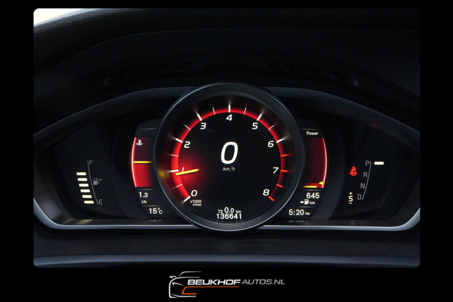 Volvo V40 1.5 T3 Polar+ Sport Pano Leer Cruise Xenon Led Cam