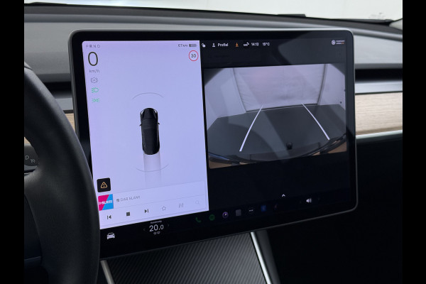 Tesla Model 3 SR+ 325PK Trekhaak Lmv 19" AutoPilot Leer Pano-Dak Adaptive Cruise Camera's Elektr.-Stuur+Stoelen+Spiegels+Geheugen+Easy-Entry+V SOH 84% Ecc Navi Led DAB Voorverwarmen interieur via App Keyless One-Pedal-Drive 1e Eigenaar Origineel Nederlandse Auto 1.584kg licht!
