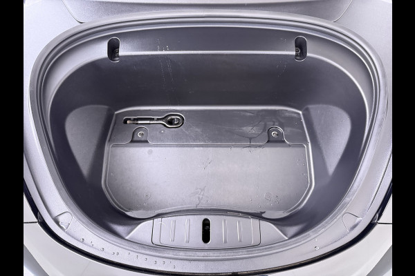 Tesla Model 3 SR+ 325PK Trekhaak Lmv 19" AutoPilot Leer Pano-Dak Adaptive Cruise Camera's Elektr.-Stuur+Stoelen+Spiegels+Geheugen+Easy-Entry+V SOH 84% Ecc Navi Led DAB Voorverwarmen interieur via App Keyless One-Pedal-Drive 1e Eigenaar Origineel Nederlandse Auto 1.584kg licht!