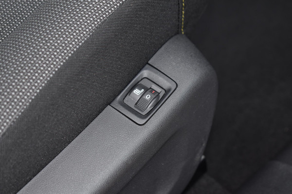 Citroën C3 1.2 PureTech S&S 100PK Aut. Shine | Panodak | Carplay | Cruise | PDC | Incl. garantie