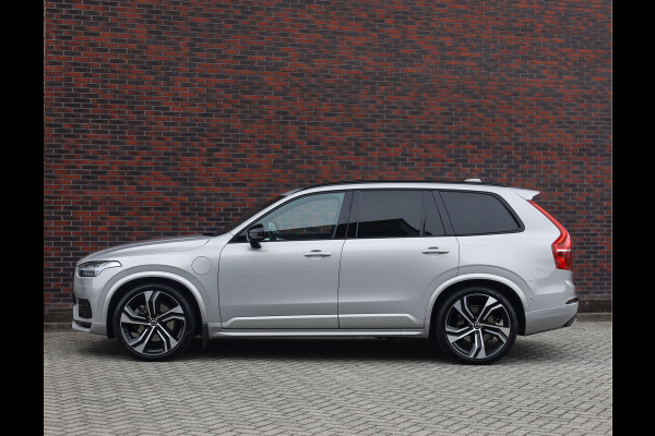 Volvo XC90 T8 Recharge AWD Ultimate Dark | Pano - Trekhaak - Luchtvering