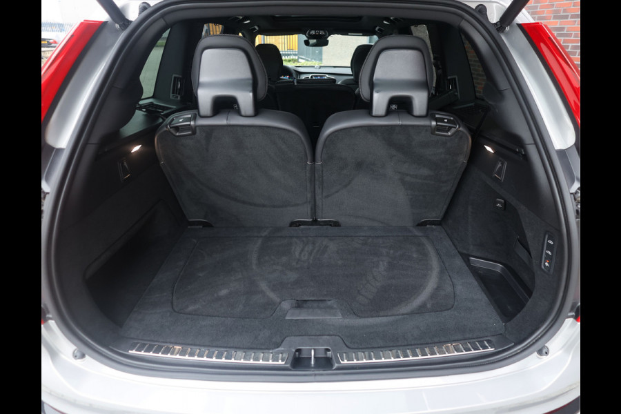 Volvo XC90 T8 Recharge AWD Ultimate Dark | Pano - Trekhaak - Luchtvering