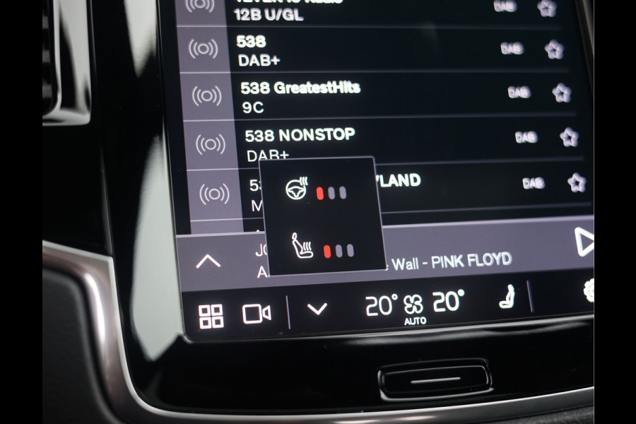 Volvo XC90 T8 Recharge AWD Ultimate Dark | Pano - Trekhaak - Luchtvering