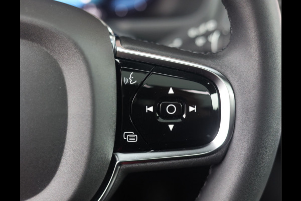 Volvo XC90 T8 Recharge AWD Ultimate Dark | Pano - Trekhaak - Luchtvering