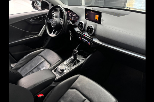 Audi Q2 35 TFSI S Edition / Camera / Navi / 18 inch