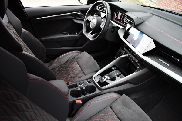 Audi A3 Sportback 35 TFSI S edition Pano HUD m-LED B&O ACC