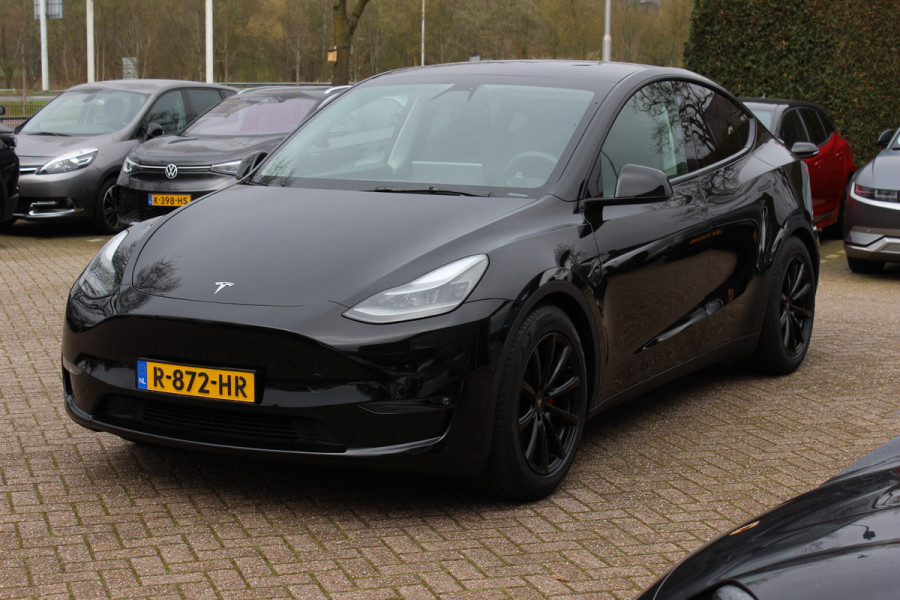Tesla Model Y Performance AWD 75 kWh / SoH 93,1% / Trekhaak / Autopilot / Panoramadak / Camera / Keyless / Leder / Dodehoek / Navigatie / Stoelverwarming