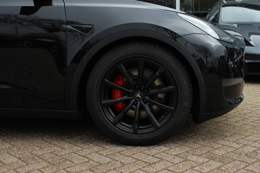 Tesla Model Y Performance AWD 75 kWh / SoH 93,1% / Trekhaak / Autopilot / Panoramadak / Camera / Keyless / Leder / Dodehoek / Navigatie / Stoelverwarming