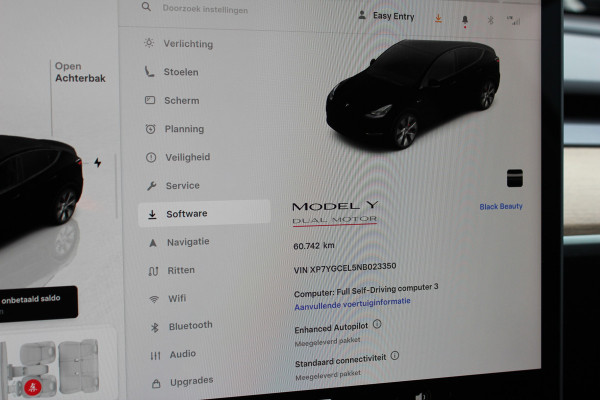 Tesla Model Y Performance AWD 75 kWh / SoH 93,1% / Trekhaak / Autopilot / Panoramadak / Camera / Keyless / Leder / Dodehoek / Navigatie / Stoelverwarming