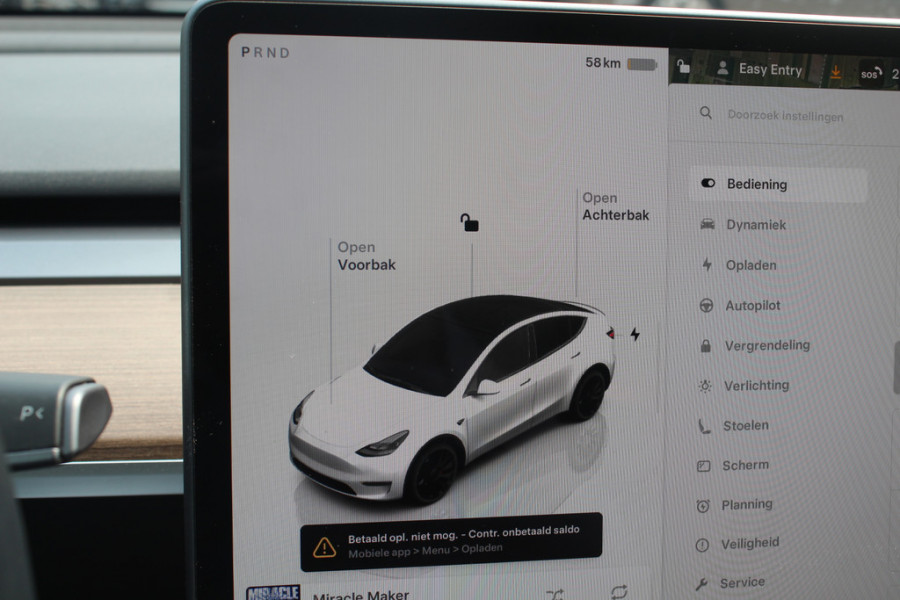 Tesla Model Y Performance AWD 75 kWh / SoH 93,1% / Trekhaak / Autopilot / Panoramadak / Camera / Keyless / Leder / Dodehoek / Navigatie / Stoelverwarming