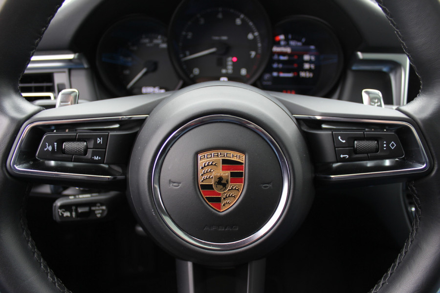 Porsche Macan 2.0 / Panoramadak / Camera / Luxe Leder / 21'' / Luchtvering / Keyless / Bose / Matrix LED / Stoelventilatie+Verwarming / Stuurverwarming / Dodehoek / DAB / ACC