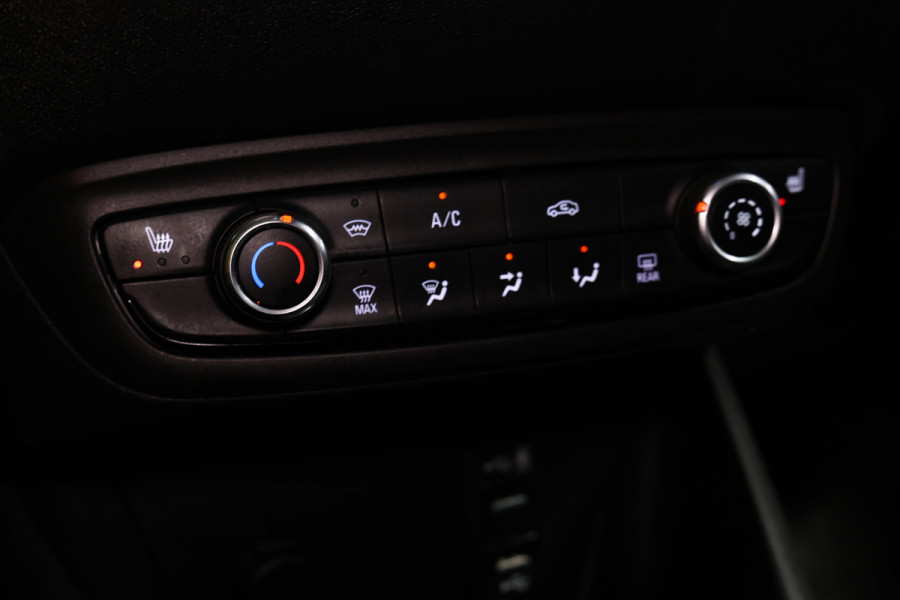 Opel Crossland X 1.2 Turbo Ultimate 43000km AUT PANO CARPLAY CAMERA STOELVW NAV '19