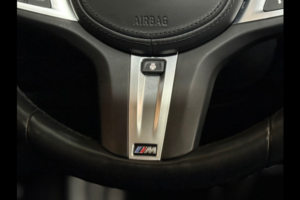 BMW 1-serie M135i xDrive M-Performance | BomVOL! | M-Technic | Pano | HuD | Parkeer-pakket | Ambient | Shadow-Line | DealerOH