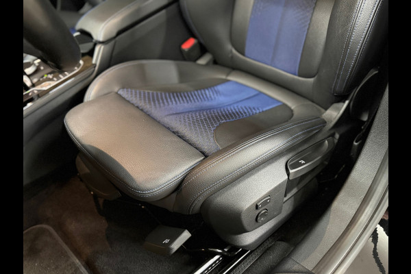 BMW 1-serie M135i xDrive M-Performance | BomVOL! | M-Technic | Pano | HuD | Parkeer-pakket | Ambient | Shadow-Line | DealerOH