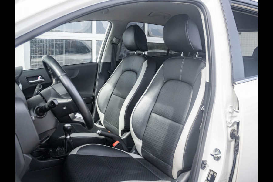 Kia Picanto 1.0 CVVT Design Edition | Climate | Navi | Leder
