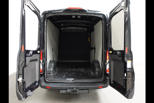 Ford Transit 310 2.0 TDCI L2H2 Trend Automaat Navigatie Trekhaak 360° Camera Airco Cruise DAB+
