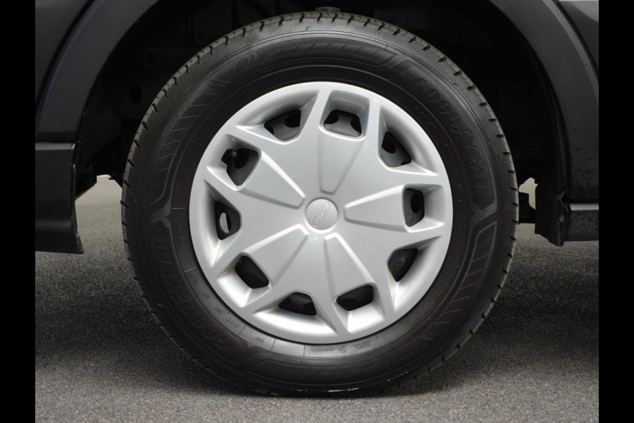 Ford Transit 310 2.0 TDCI L2H2 Trend Automaat Navigatie Trekhaak 360° Camera Airco Cruise DAB+
