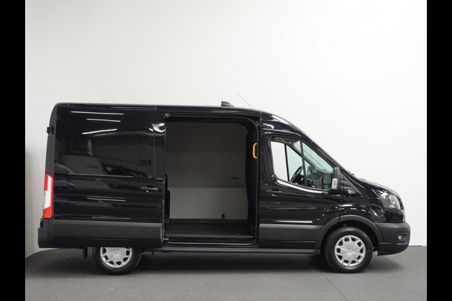 Ford Transit 310 2.0 TDCI L2H2 Trend Automaat Navigatie Trekhaak 360° Camera Airco Cruise DAB+