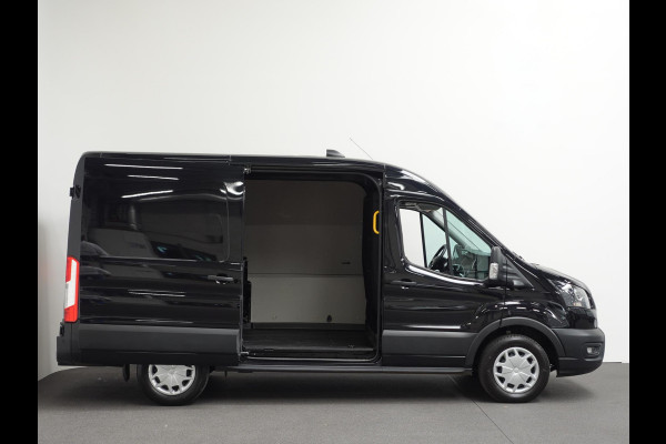 Ford Transit 310 2.0 TDCI L2H2 Trend Automaat Navigatie Trekhaak 360° Camera Airco Cruise DAB+