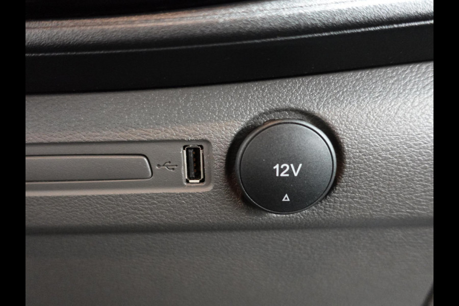 Ford Transit 310 2.0 TDCI L2H2 Trend Automaat Navigatie Trekhaak 360° Camera Airco Cruise DAB+