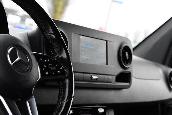 Mercedes-Benz Sprinter 317 1.9 CDI L2H2 RWD PB Edition Camera, Cruise, Carplay, LED, Leder, Stoelverwaming, 170pk, Trekhaak, Automaat, Mbux, Uniek!