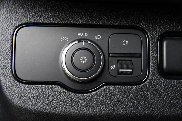 Mercedes-Benz Sprinter 317 1.9 CDI L2H2 RWD PB Edition Camera, Cruise, Carplay, LED, Leder, Stoelverwaming, 170pk, Trekhaak, Automaat, Mbux, Uniek!