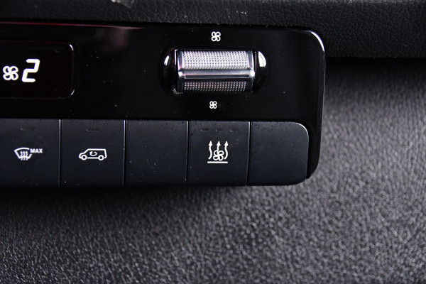 Mercedes-Benz Sprinter 317 1.9 CDI L2H2 RWD PB Edition Camera, Cruise, Carplay, LED, Leder, Stoelverwaming, 170pk, Trekhaak, Automaat, Mbux, Uniek!