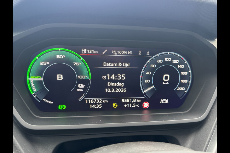 Audi Q4 e-tron 40 Advanced edition 77 kWh | Stoelverwarming | Adaptive Cruise Control | Navigatie | Camera | Keyless | RS Seats | Matrix LED | BTW | NAP