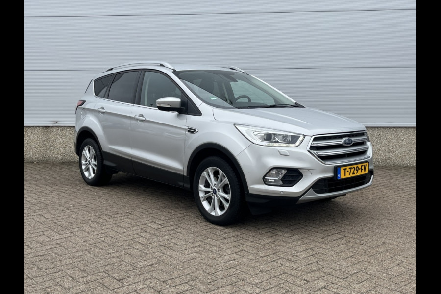 Ford Kuga 1.5 EcoB. Titanium 150PK! TREKHAAK! ALL SEASON!