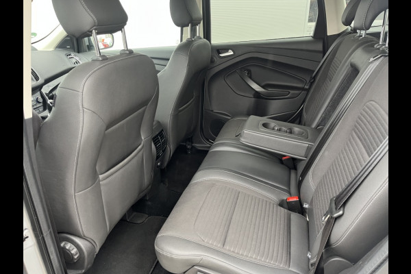 Ford Kuga 1.5 EcoB. Titanium 150PK! TREKHAAK! ALL SEASON!