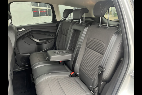 Ford Kuga 1.5 EcoB. Titanium 150PK! TREKHAAK! ALL SEASON!